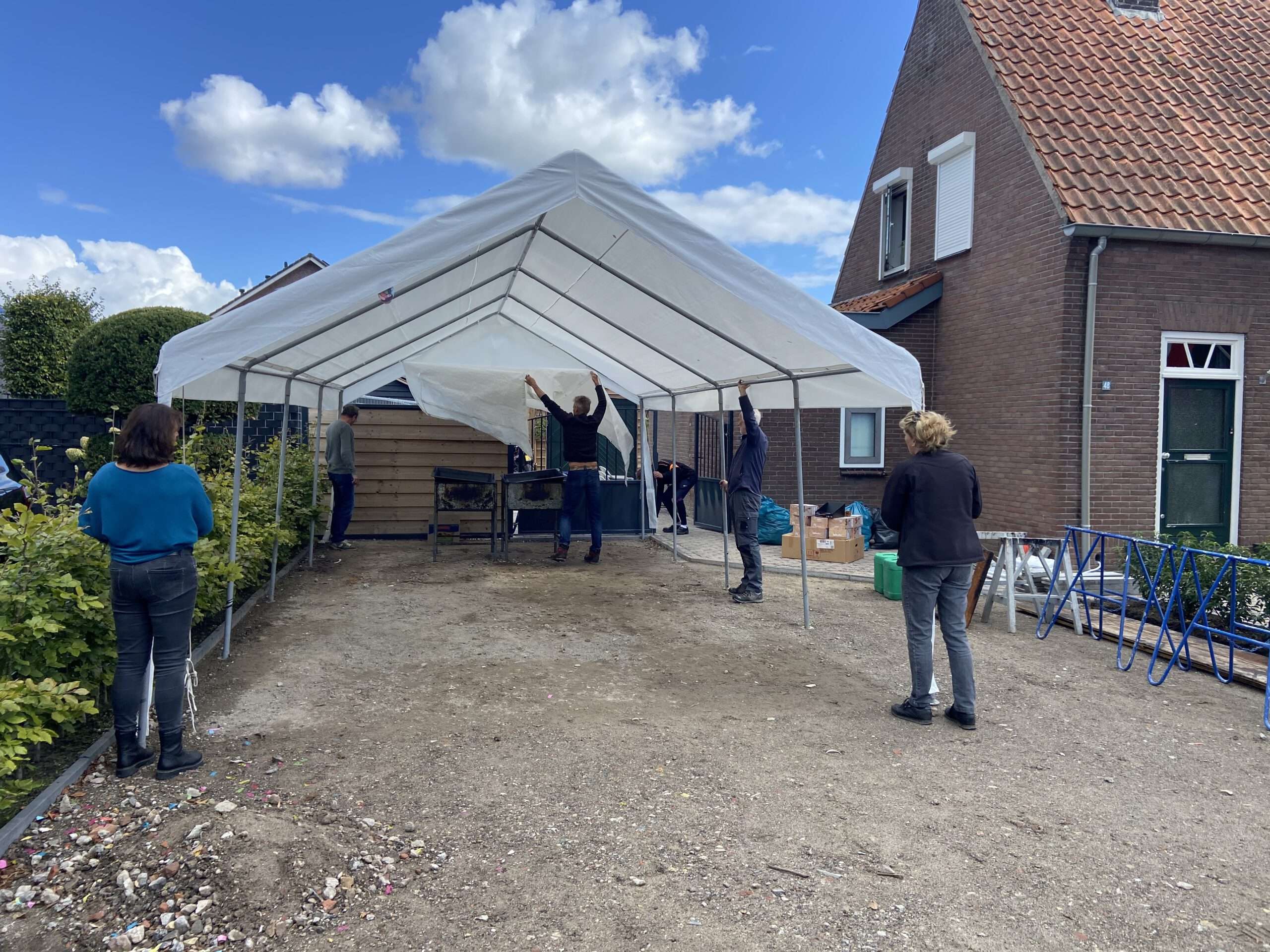 9dJ8dpO7TLaVEEex2DdZJw-scaled